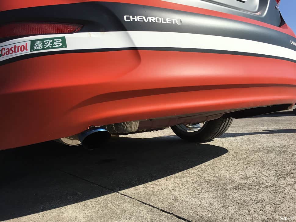 加装尾喉，美观与安全之间的微妙平衡