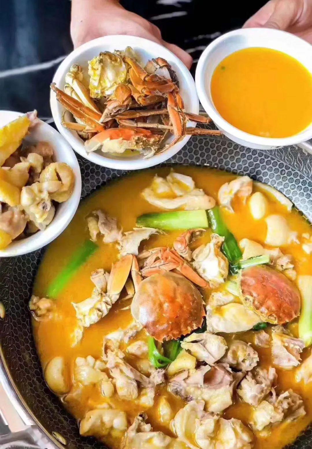 莫氏鸡煲，五一假期特讯——老板亲述，三天小憩，味蕾再启程