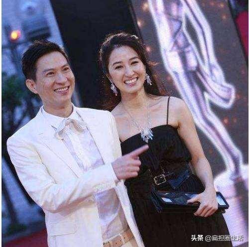 教师群聊八卦被拘，言论自由的边界与法治精神的碰撞